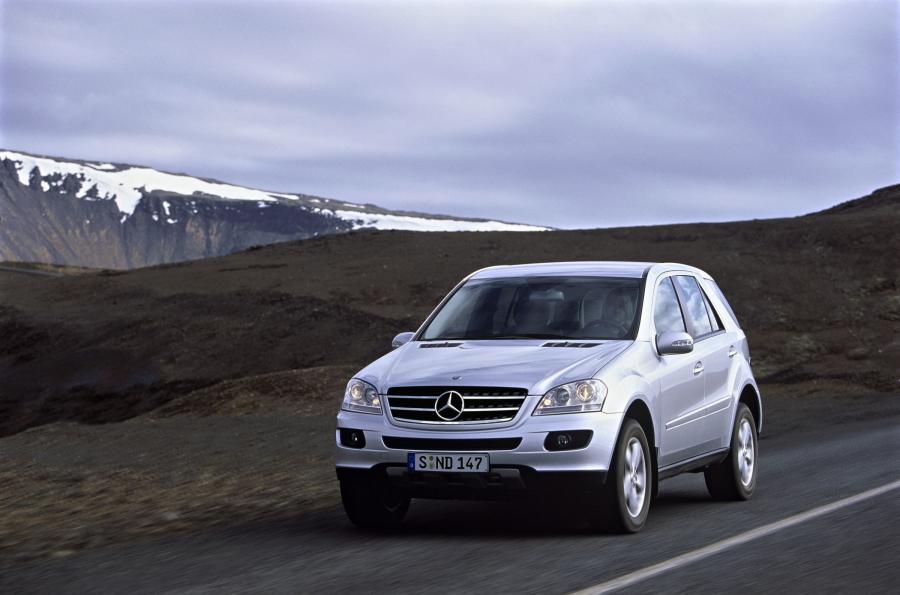  Mercedes-Benz ML-Class 2006 года  (фото 71 из 400)